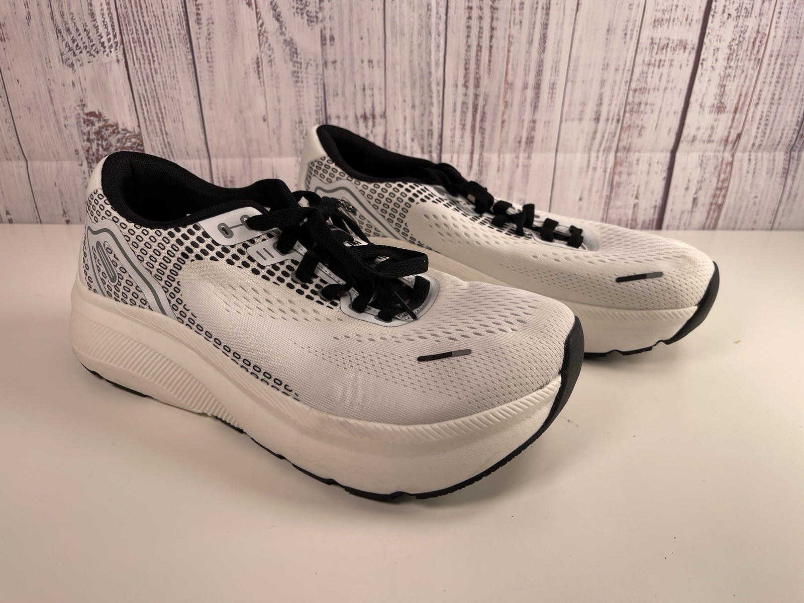 JACKSHIBO Men Wide Toe Box Shoes Sneakers Thick EVA foam midsole 44.5