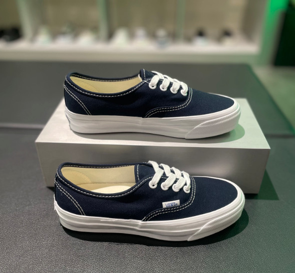 VVans Premium Authentic Reissue 44 Shoes Sneakers Navy VN000CQAOA8