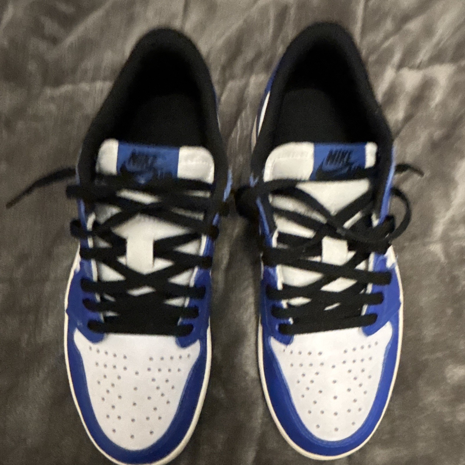Nike Men’s Low Top Lace-Up Colorblock Athletic Sneakers Blue White Black