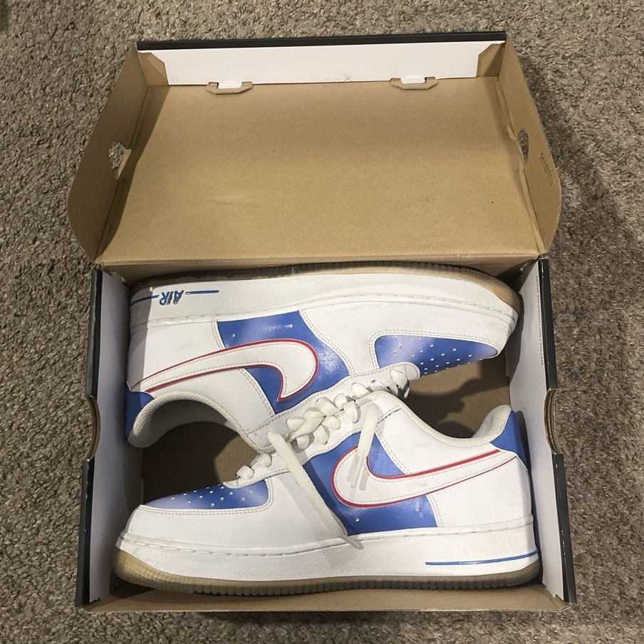 Nike Air Force 1 Men’s Low Top Lace-Up Colorblock Sneaker White Blue Red