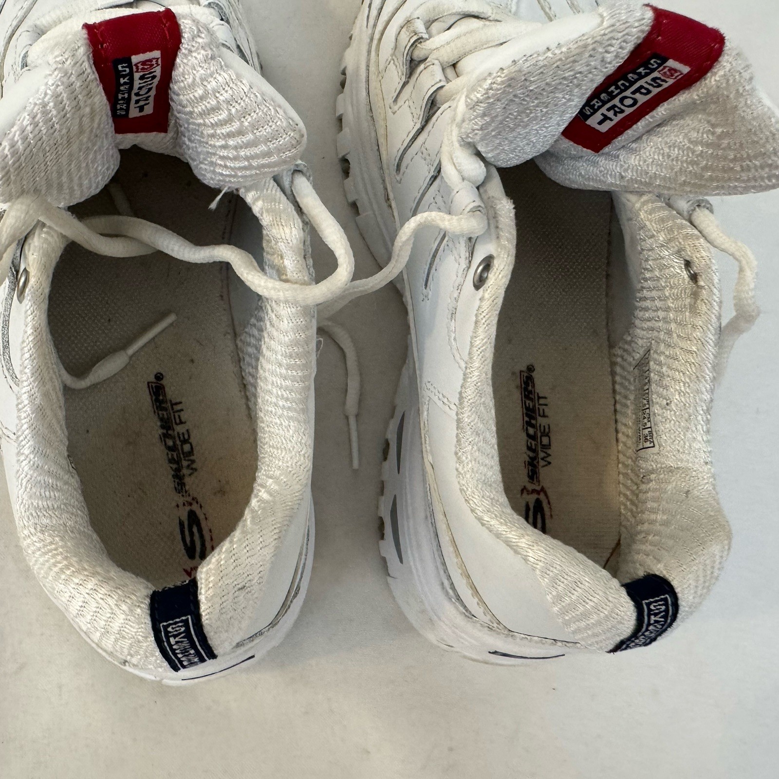 Skechers 2250 Sport Women’s Energy Sneaker White/Millennium Size 7.5 Wide
